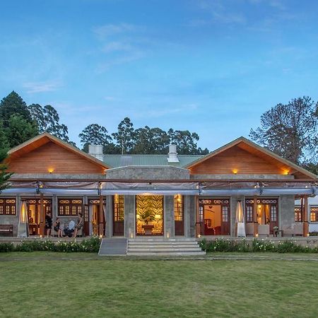 W15 Lake Gregory Nuwara Eliya Bagian luar foto