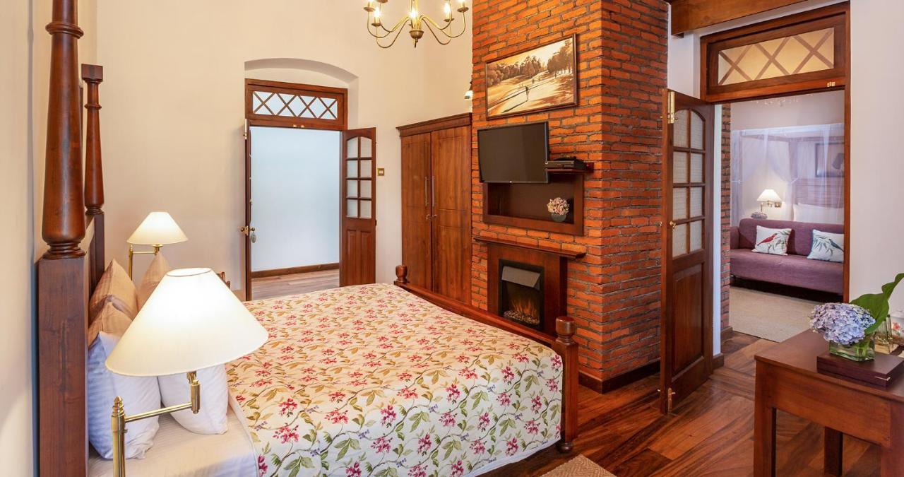W15 Lake Gregory Nuwara Eliya Bagian luar foto